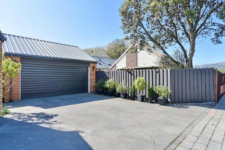 Photo of property in 2/33 Studholme Street, Somerfield, Christchurch, 8024
