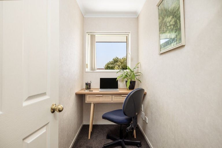 Photo of property in 95 Rowesdale Drive, Ohauiti, Tauranga, 3112