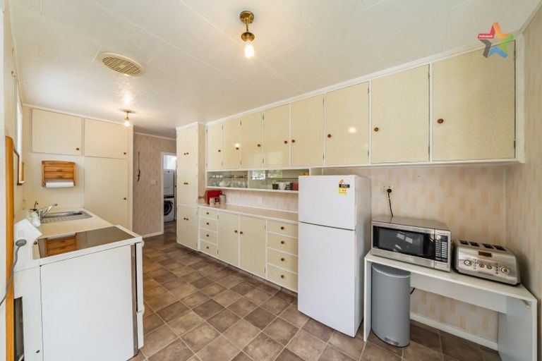 Photo of property in 30 Fleet Street, Naenae, Lower Hutt, 5011