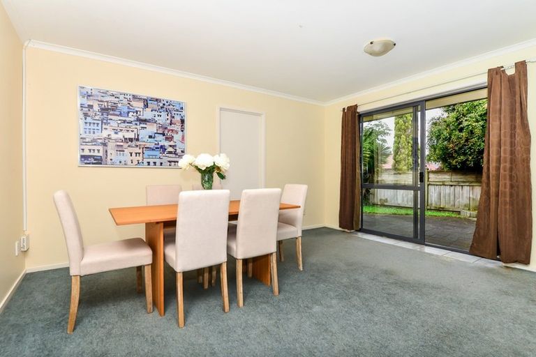 Photo of property in 61 Cairns Crescent, Rototuna, Hamilton, 3210