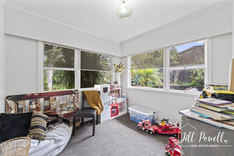 Photo of property in 2 Bickerstaffe Road, Maungaturoto, 0520