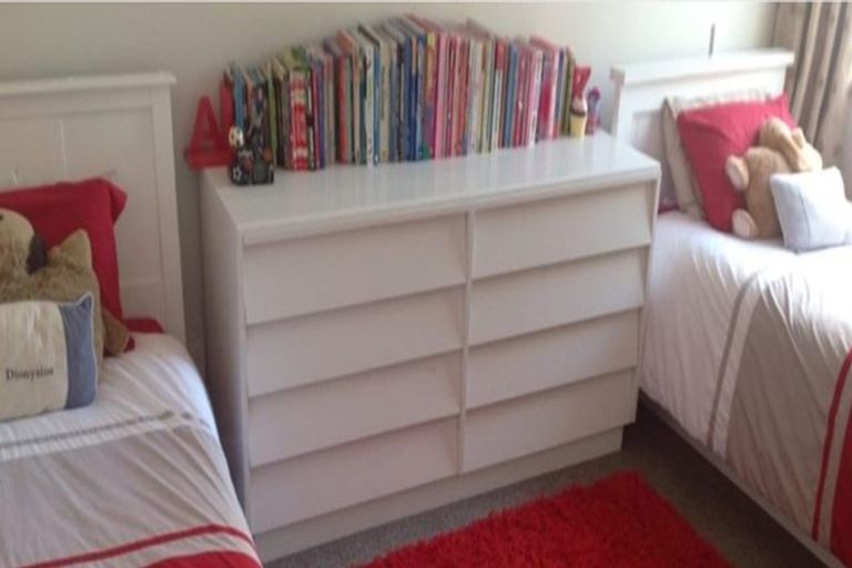 Photo of property in 28 Para Street, Miramar, Wellington, 6022