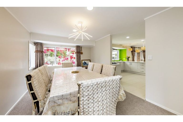 Photo of property in 147 Millhouse Drive, Golflands, Auckland, 2013