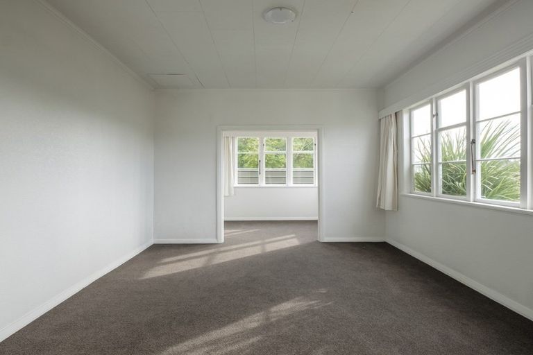 Photo of property in 24 Townley Street, Te Hapara, Gisborne, 4010