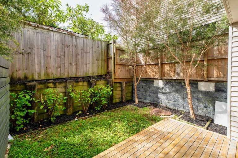 Photo of property in 14/237 Swanson Road, Henderson, Auckland, 0610