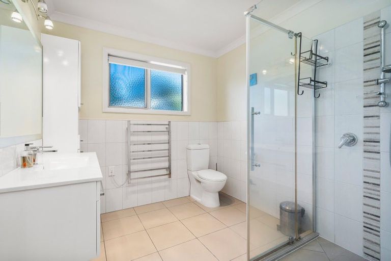 Photo of property in 15 Motutara Road, Oakura, Hikurangi, 0184