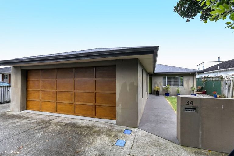 Photo of property in 34 Richmond Street, Fitzroy, New Plymouth, 4312