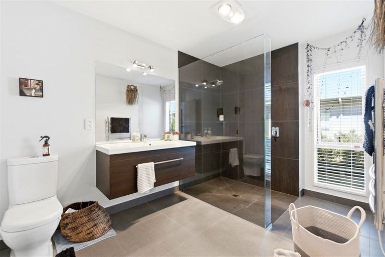 Photo of property in 6 Te Aroha Place, Mapua, 7005