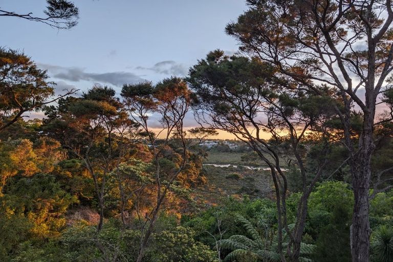 Photo of property in 13/216 Manuka Road, Bayview, Auckland, 0629