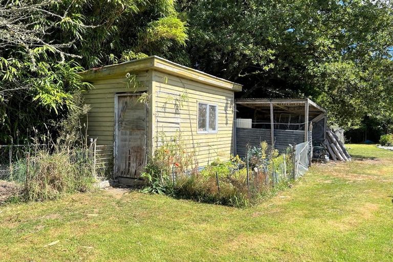 Photo of property in 119 Main Road, Blackball, 7804