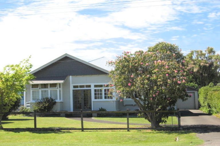 Photo of property in 223 Harris Street, Inner Kaiti, Gisborne, 4010