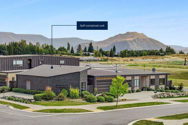 Photo of property in 35 Campbell Road, Wanaka, 9305