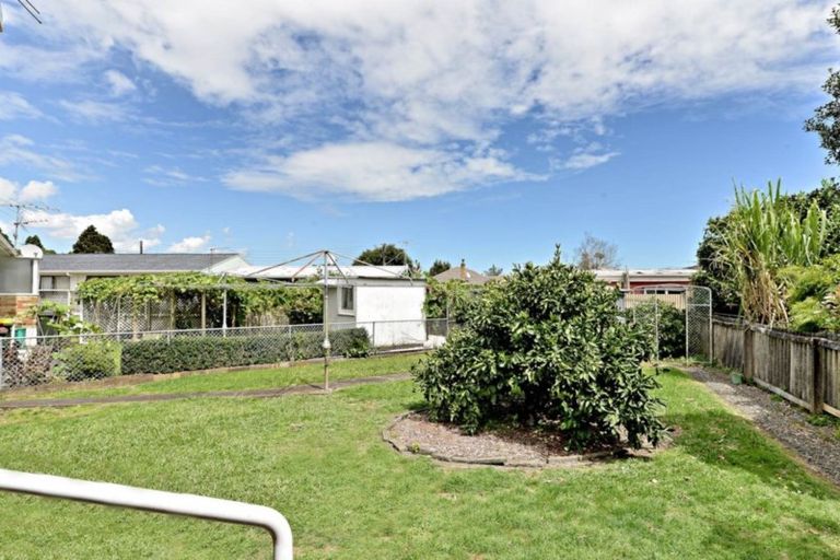 Photo of property in 56a Motatau Road, Papatoetoe, Auckland, 2025