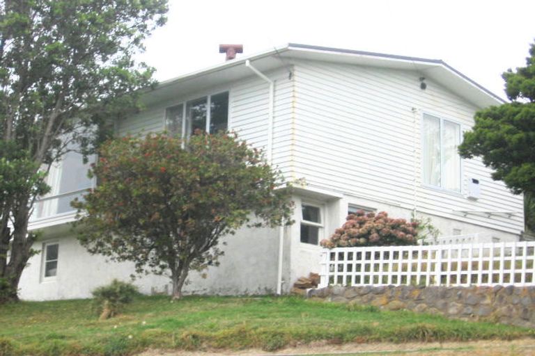 Photo of property in 137 Cockayne Road, Khandallah, Wellington, 6035