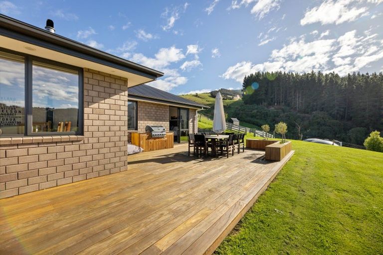 Photo of property in 18 Kens Lane, Sawyers Bay, Port Chalmers, 9023