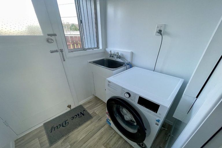 Photo of property in 205 Stokes Valley Road, Stokes Valley, Lower Hutt, 5019