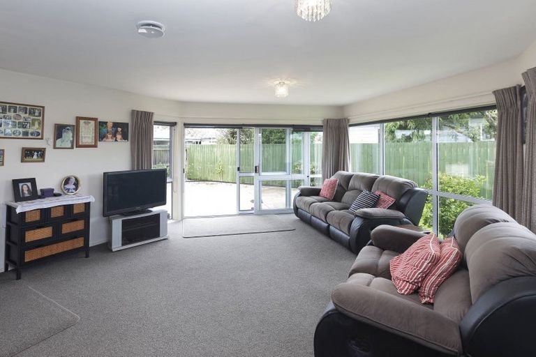 Photo of property in 1/38 Ensign Street, Halswell, Christchurch, 8025