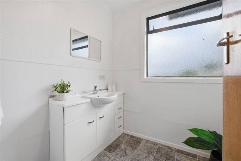 Photo of property in 222 Grange Road, Otumoetai, Tauranga, 3110