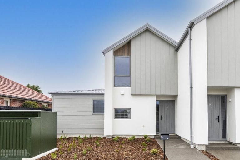 Photo of property in 39 Bampton Street, Burwood, Christchurch, 8061