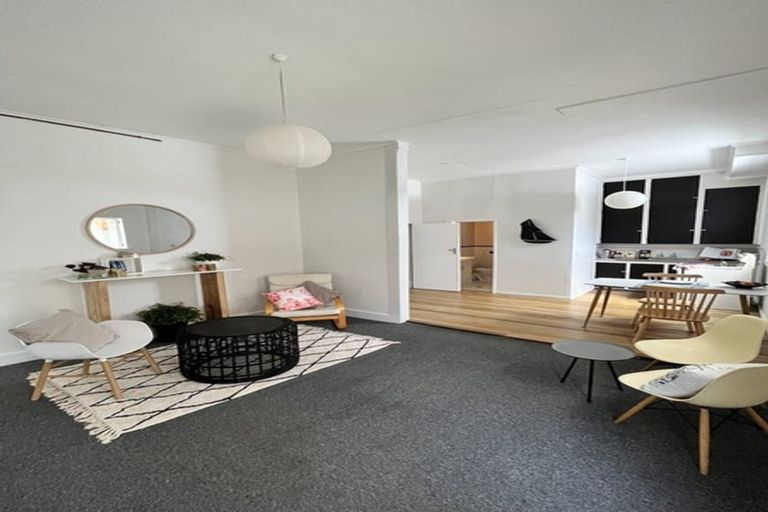 Photo of property in 2/24 West End Road, Herne Bay, Auckland, 1022