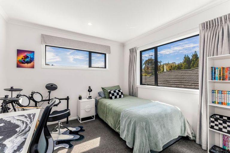 Photo of property in 75 Banks Boulevard, Whitby, Porirua, 5024