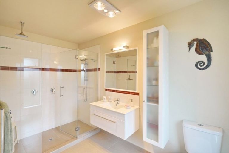 Photo of property in 4 Skipness Lane, Broomfield, Christchurch, 8042