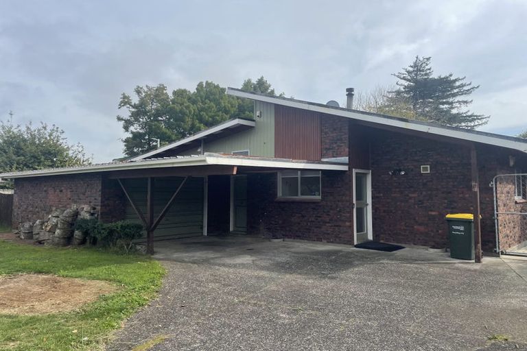 Photo of property in 20 Morrow Terrace, Pukekohe, 2120