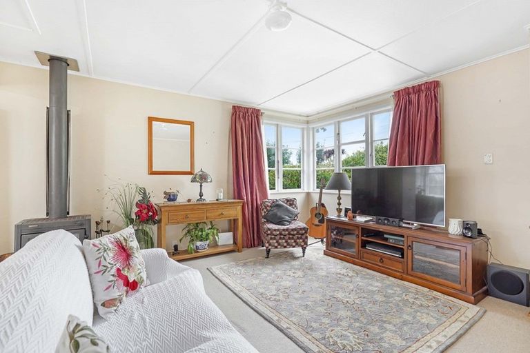 Photo of property in 30 Norbiton Road, Foxton, 4814