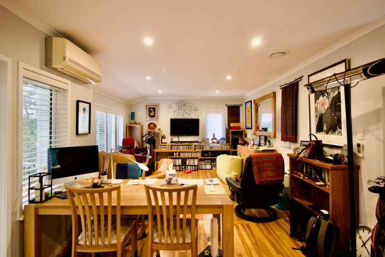 Photo of property in 87 Taurus Crescent, Beach Haven, Auckland, 0626