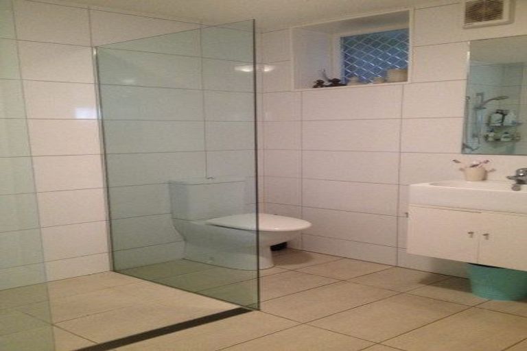 Photo of property in 105 Austin Street, Mount Victoria, Wellington, 6011