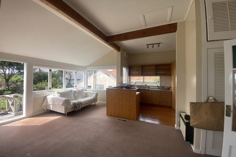 Photo of property in 151 Grafton Road, Roseneath, Wellington, 6011