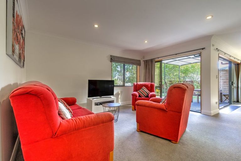 Photo of property in 9 Montrose Crescent, Huntington, Hamilton, 3210