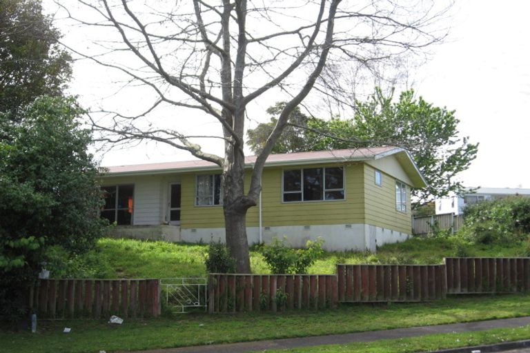 Photo of property in 22 Arawata Avenue, Welcome Bay, Tauranga, 3112