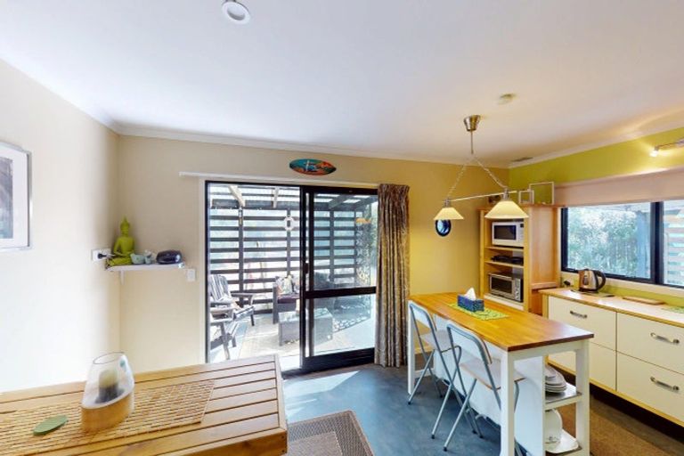 Photo of property in 46 Kent Avenue, Waitarere Beach, Levin, 5510