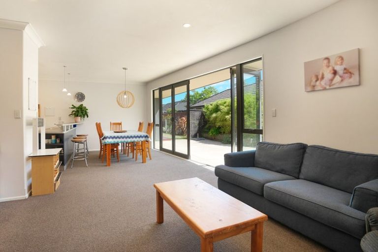 Photo of property in 11 Mcmahon Drive, Aidanfield, Christchurch, 8025