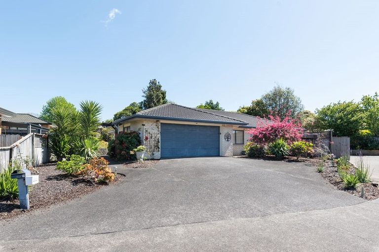 Photo of property in 11 Oakridge Drive, Kerikeri, 0230