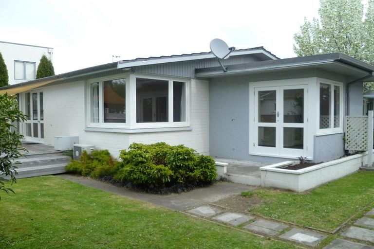 Photo of property in 2/201 Prospect Road, Hastings, 4122