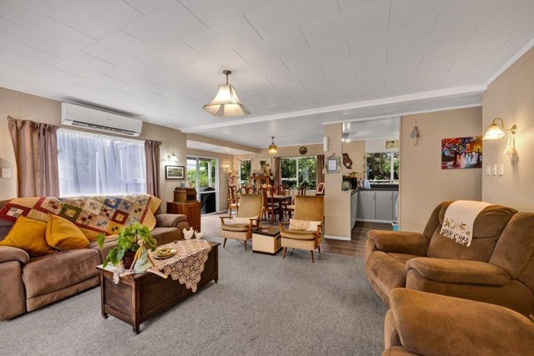 Photo of property in 237a South Road, Hawera, 4610