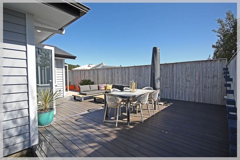 Photo of property in 3a Chrystall Street, Foxton Beach, Foxton, 4815