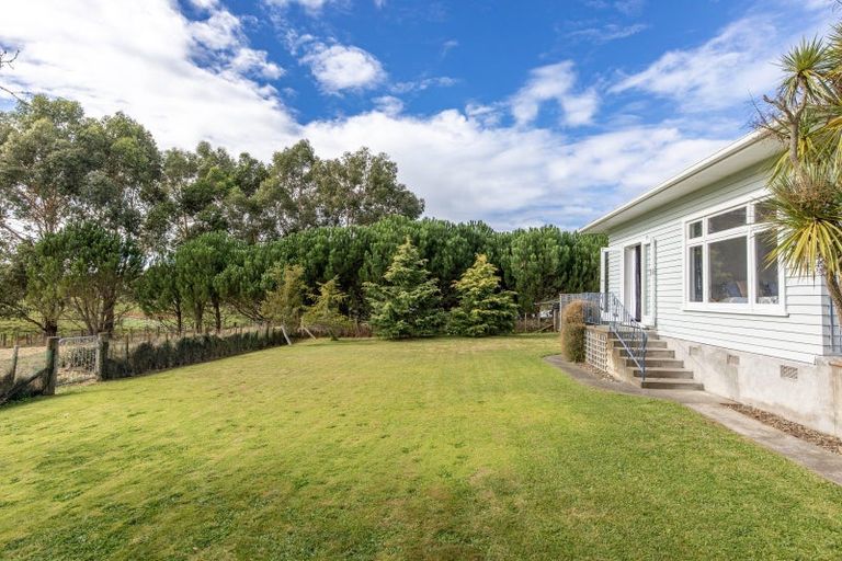 Photo of property in 66 Watts Street, Waipawa, 4210