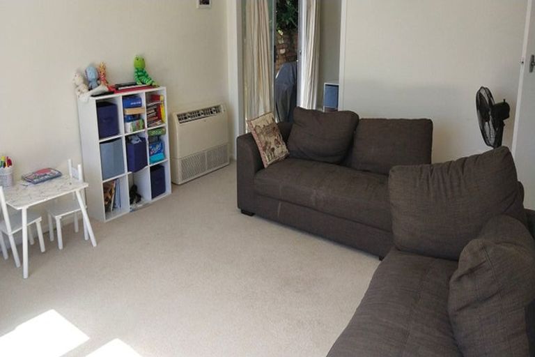 Photo of property in 132 Major Drive, Kelson, Lower Hutt, 5010