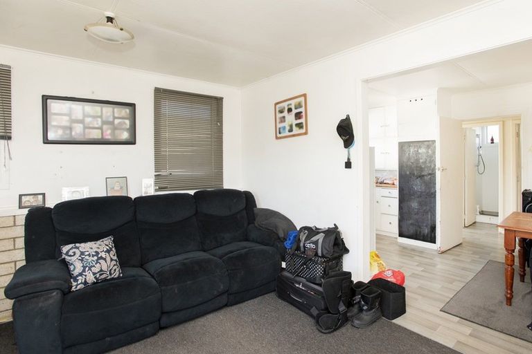 Photo of property in 72 Tyndall Road, Outer Kaiti, Gisborne, 4010