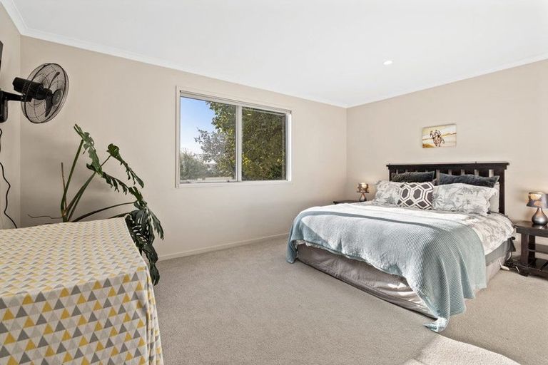 Photo of property in 4b Voyager Drive, Gulf Harbour, Whangaparaoa, 0930