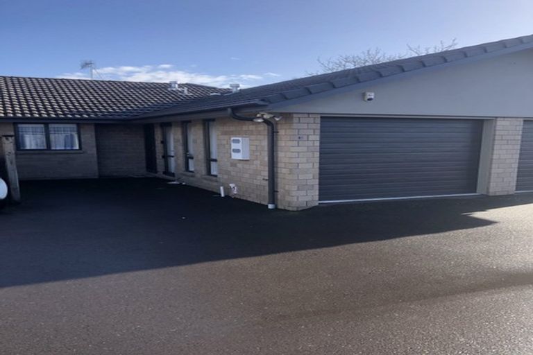 Photo of property in 2/15 Albert Street, Hamilton East, Hamilton, 3216