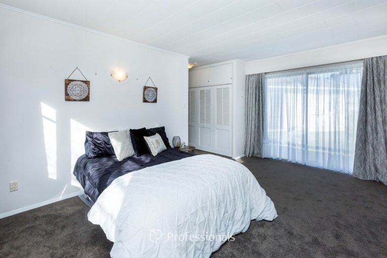 Photo of property in 56 Thomas Street, Stokes Valley, Lower Hutt, 5019