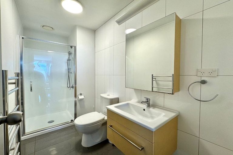 Photo of property in Twin Towers, 1110/17 Putney Way, Manukau, Auckland, 2104