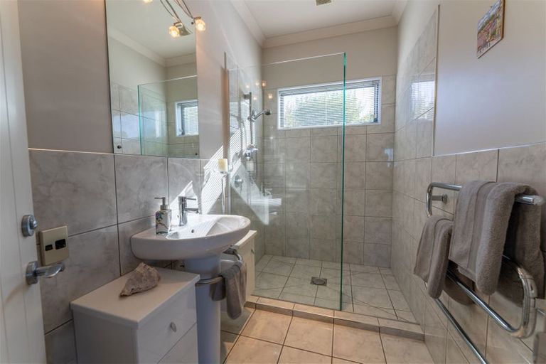 Photo of property in 1 Newman Street, Waimataitai, Timaru, 7910