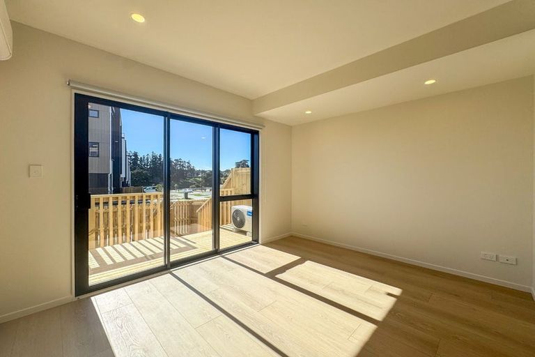Photo of property in 340d Ormiston Road, Flat Bush, Auckland, 2019