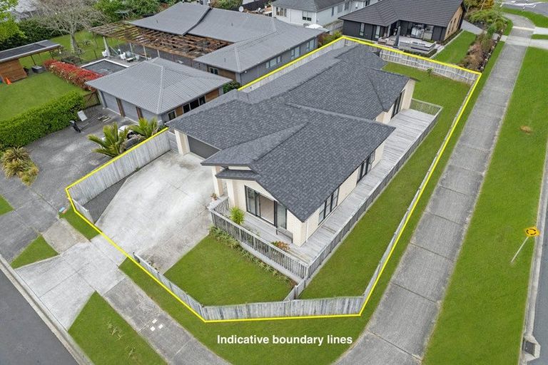Photo of property in 2 Raymond Grace Avenue, Huapai, Kumeu, 0810