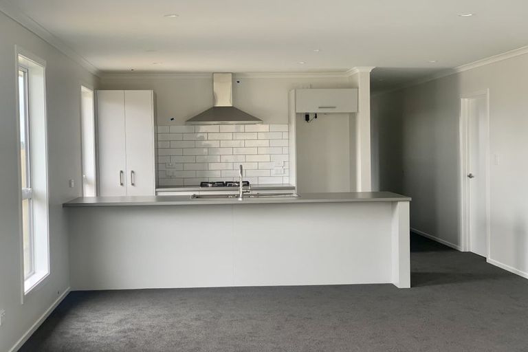 Photo of property in 92 Pragma Rise, Huntington, Hamilton, 3210